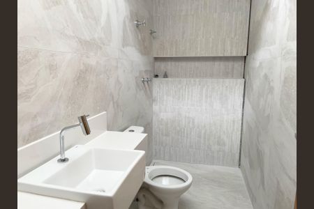 Casa à venda com 160m², 3 quartos e 1 vagaBanheiro social