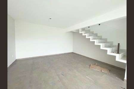 Casa à venda com 160m², 3 quartos e 1 vagaSala Subsolo