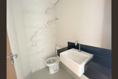 Casa à venda com 160m², 3 quartos e 1 vagaLavabo