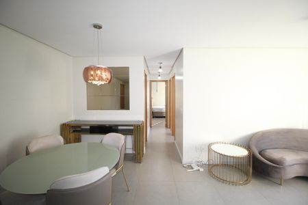 Apartamento para alugar com 75m², 3 quartos e 2 vagasSala