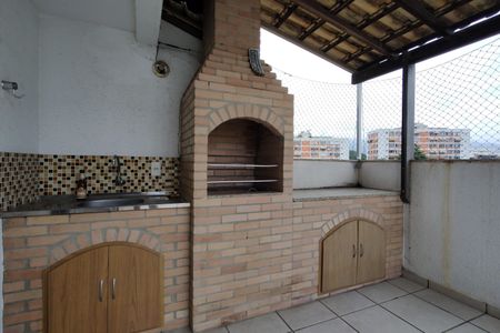 Apartamento à venda com 126m², 3 quartos e 2 vagasChurrasqueira
