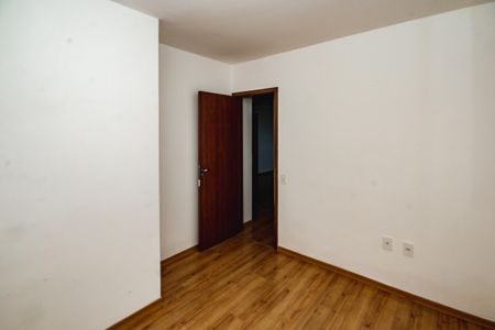 Quarto de apartamento para alugar com 2 quartos, 44m² em Juliana, Belo Horizonte
