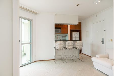 Apartamento para alugar com 50m², 1 quarto e 1 vaga Apartamento para alugar com 50m², 1 quarto e 1 vagaSala