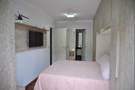 Casa à venda com 133m², 4 quartos e 3 vagasQuarto Suíte