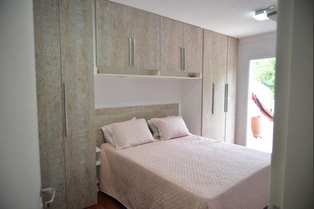 Casa à venda com 133m², 4 quartos e 3 vagasQuarto Suíte