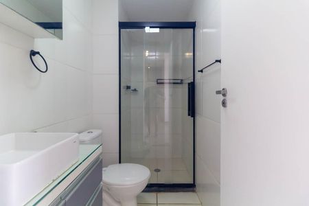 Banheiro de apartamento à venda com 2 quartos, 36m² em Vila Prudente, São Paulo