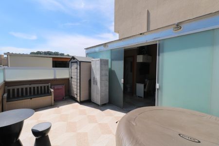Apartamento à venda com 73m², 2 quartos e 1 vaga Apartamento à venda com 73m², 2 quartos e 1 vagaCobertura