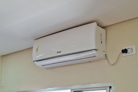 Sala de apartamento para alugar com 2 quartos, 50m² em Canto do Forte, Praia Grande