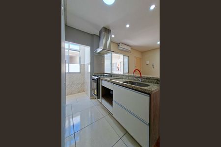 Apartamento para alugar com 50m², 2 quartos e 1 vaga Apartamento para alugar com 50m², 2 quartos e 1 vagaCozinha