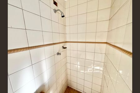 Casa para alugar com 180m², 3 quartos e 4 vagas Casa para alugar com 180m², 3 quartos e 4 vagasBanheiro de serviço