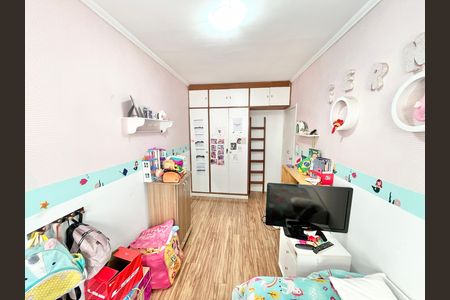 Casa para alugar com 180m², 3 quartos e 4 vagas Casa para alugar com 180m², 3 quartos e 4 vagasQuarto 2