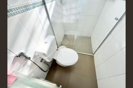 Casa para alugar com 180m², 3 quartos e 4 vagas Casa para alugar com 180m², 3 quartos e 4 vagasBanheiro da Suíte