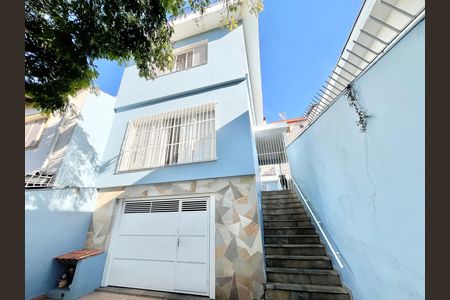 Casa para alugar com 180m², 3 quartos e 4 vagas Casa para alugar com 180m², 3 quartos e 4 vagasGaragem