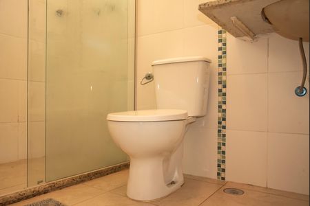 Casa à venda com 163m², 3 quartos e 2 vagasBanheiro da Suíte 1