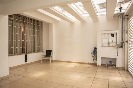 Casa à venda com 163m², 3 quartos e 2 vagasGaragem