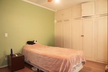 Casa à venda com 163m², 3 quartos e 2 vagasSuíte 2