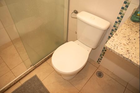 Casa à venda com 163m², 3 quartos e 2 vagasBanheiro da Suíte 1