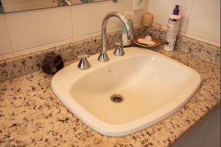 Casa à venda com 163m², 3 quartos e 2 vagasBanheiro da Suíte 2