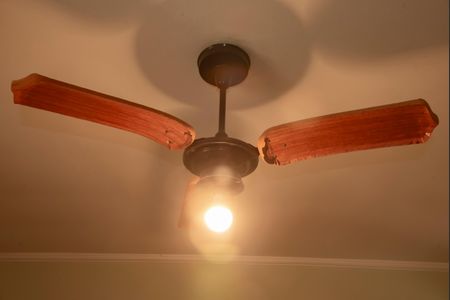 Casa à venda com 163m², 3 quartos e 2 vagasSuíte 2