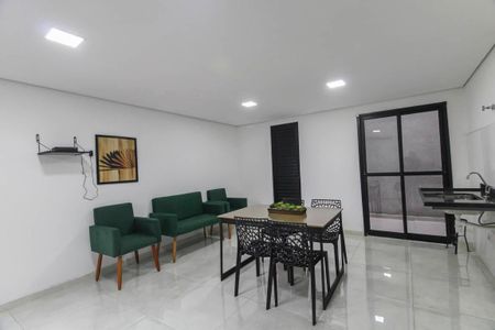Apartamento à venda com 43m², 2 quartos e sem vagaÁrea comum