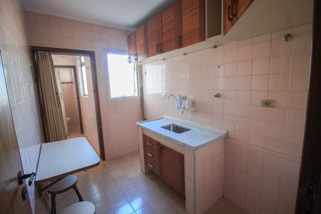 Apartamento para alugar com 63m², 2 quartos e 1 vagaCozinha