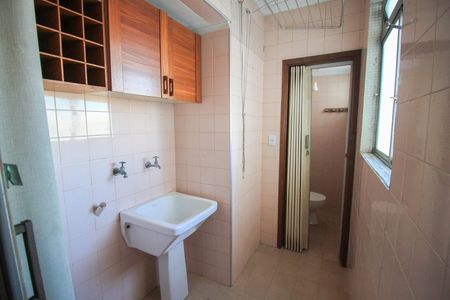 Apartamento para alugar com 63m², 2 quartos e 1 vagaÁrea de serviço