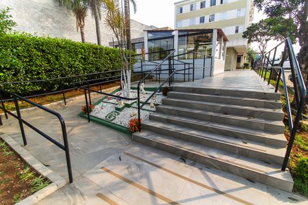 Apartamento para alugar com 54m², 2 quartos e 1 vagaEntrada