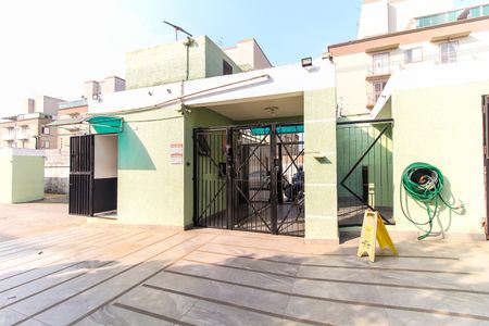 Apartamento para alugar com 54m², 2 quartos e 1 vagaEntrada