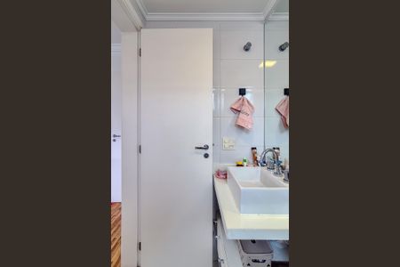 Apartamento para alugar com 116m², 2 quartos e 3 vagasBanheiro da Suíte