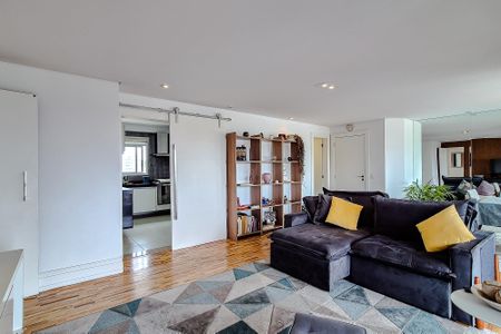 Apartamento para alugar com 116m², 2 quartos e 3 vagasSala