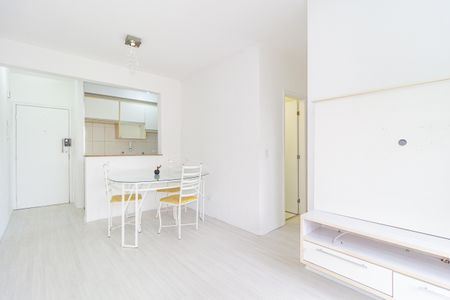 Sala de apartamento para alugar com 2 quartos, 47m² em Vila Prudente, São Paulo