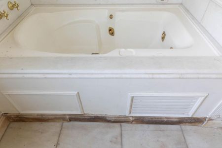 Apartamento para alugar com 280m², 2 quartos e 1 vaga Apartamento para alugar com 280m², 2 quartos e 1 vagaBanheiro da Suíte