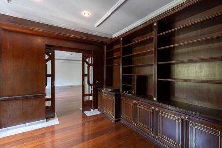 Apartamento para alugar com 280m², 2 quartos e 1 vaga Apartamento para alugar com 280m², 2 quartos e 1 vagaEscritório