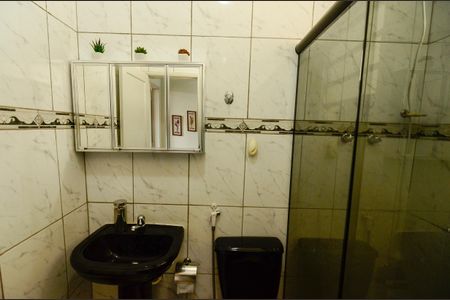 Apartamento à venda com 65m², 2 quartos e 1 vaga Apartamento à venda com 65m², 2 quartos e 1 vagaBanheiro
