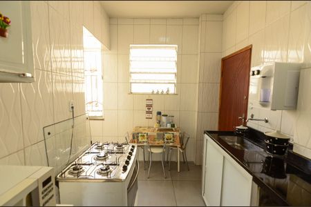 Apartamento à venda com 65m², 2 quartos e 1 vaga Apartamento à venda com 65m², 2 quartos e 1 vagaCozinha