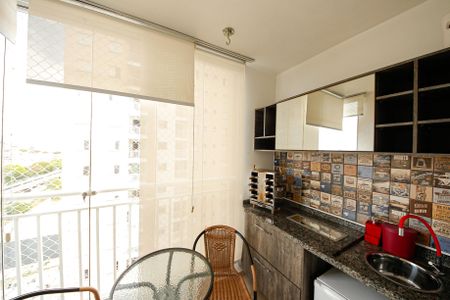 Varanda de apartamento à venda com 2 quartos, 58m² em Vila Ema, São Paulo