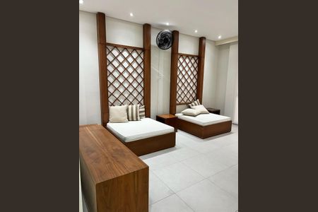 Apartamento à venda com 70m², 2 quartos e 1 vagaÁrea comum