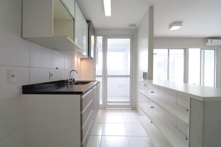 Apartamento à venda com 70m², 2 quartos e 1 vagaCozinha e Área de Serviço