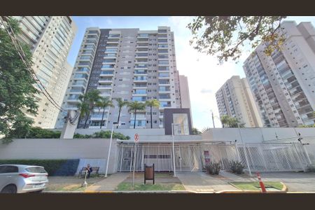 Apartamento à venda com 70m², 2 quartos e 1 vagaFachada