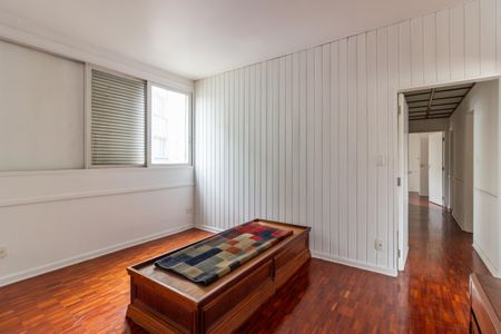 Quarto de apartamento à venda com 4 quartos, 170m² em Itaim Bibi, São Paulo