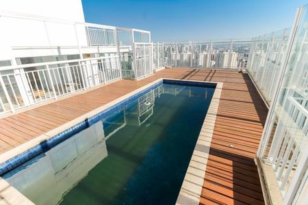 Apartamento à venda com 283m², 3 quartos e 3 vagas Apartamento à venda com 283m², 3 quartos e 3 vagasPiscina