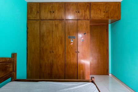 Casa à venda com 600m², 5 quartos e 6 vagas Casa à venda com 600m², 5 quartos e 6 vagasSuite 3