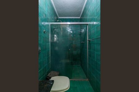 Casa à venda com 600m², 5 quartos e 6 vagas Casa à venda com 600m², 5 quartos e 6 vagasBanheiro da Suite 2