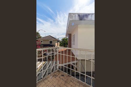 Casa à venda com 600m², 5 quartos e 6 vagas Casa à venda com 600m², 5 quartos e 6 vagasVaranda da Suite 3