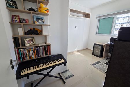 Apartamento para alugar com 118m², 3 quartos e 2 vagas Apartamento para alugar com 118m², 3 quartos e 2 vagasQuarto