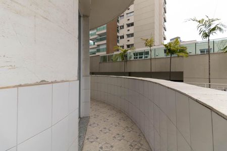 Apartamento para alugar com 111m², 2 quartos e 1 vagaVaranda do Quarto 2