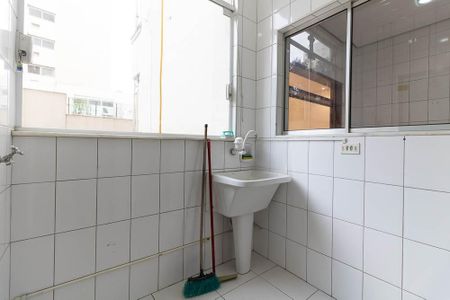 Apartamento para alugar com 111m², 2 quartos e 1 vagaÁrea de Serviço