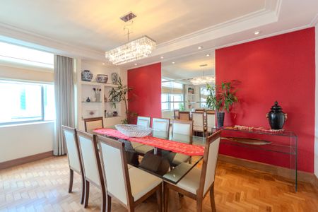 Apartamento à venda com 278m², 3 quartos e 2 vagas Apartamento à venda com 278m², 3 quartos e 2 vagasSala