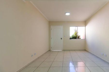 Sala de casa de condomínio para alugar com 2 quartos, 95m² em Vila Esperança, São Paulo