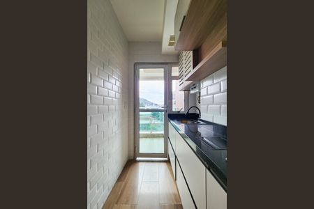 Apartamento para alugar com 66m², 2 quartos e 1 vagaÁrea de Serviço 